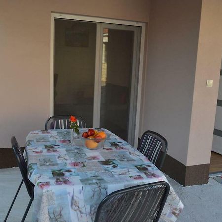 Fourm Apartment Bibinje Bagian luar foto