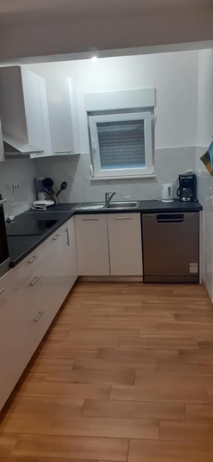 Fourm Apartment Bibinje Bagian luar foto