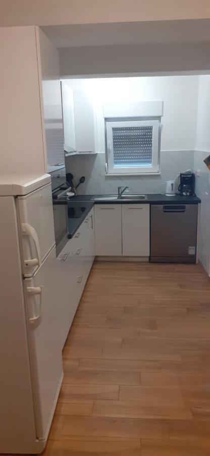 Fourm Apartment Bibinje Bagian luar foto