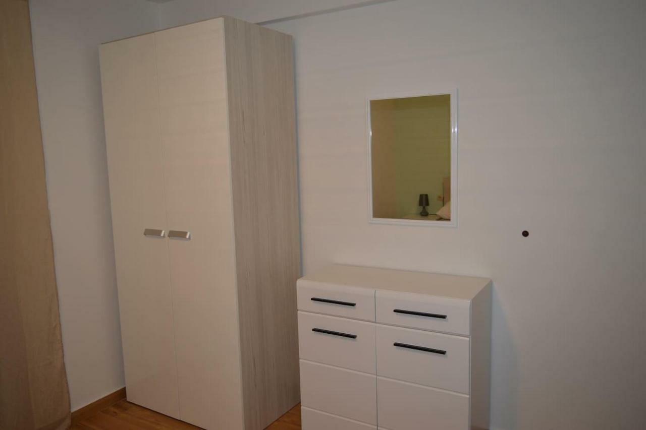 Fourm Apartment Bibinje Bagian luar foto